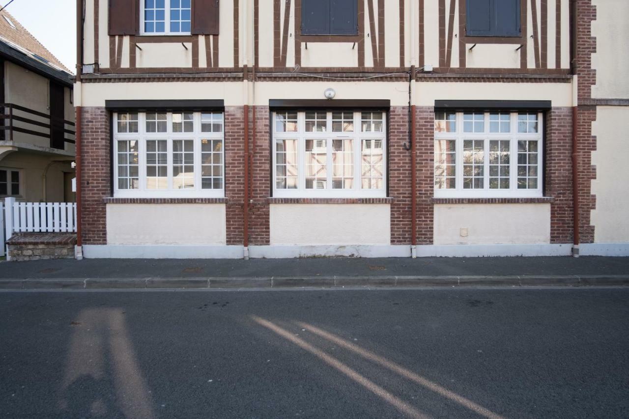 Elegant Appartement En Plein Coeur De Cabourg - Les Locations De Proust Εξωτερικό φωτογραφία